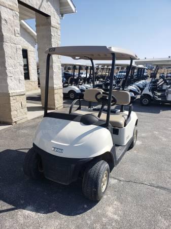 2016 E-Z-GO Golf Cart 80 2016 E-Z-GO Golf Cart 80