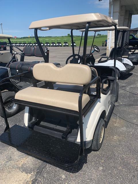 2016 E-Z-GO Golf Cart 45 2016 E-Z-GO Golf Cart 45