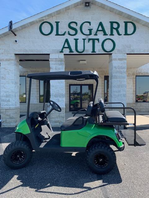 2016 E-Z-GO Gas Golf Cart 40- $6400 2016 E-Z-GO Gas Golf Cart 40- $6400