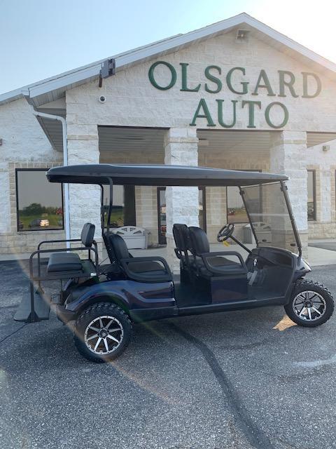 2012 Yamaha "Limo" Gas Golf Cart - Blue $9420 L-1 2012 Yamaha "Limo" Gas Golf Cart - Blue $9420 L-1