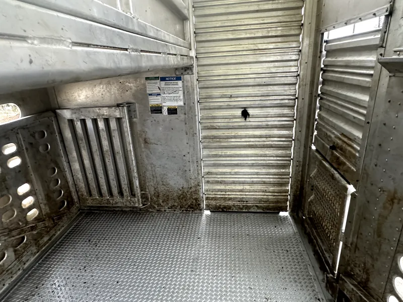 used Livestock Semi Trailers Wilson Trailer Company  for sale, in Jerome, ID Thumbnail 2