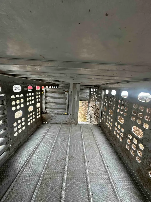 used Livestock Semi Trailers EBY  for sale, in Jerome, ID Thumbnail 10