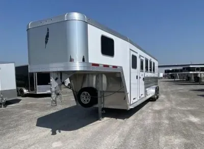 2025 Featherlite Trailers 9600-7450