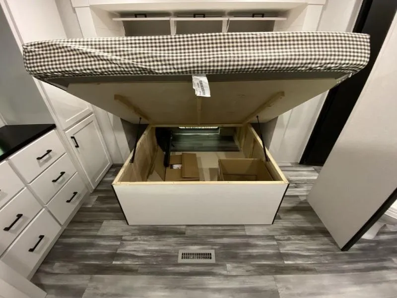 new Travel Trailers Jayco  for sale, in Edmonton, AB Thumbnail 29