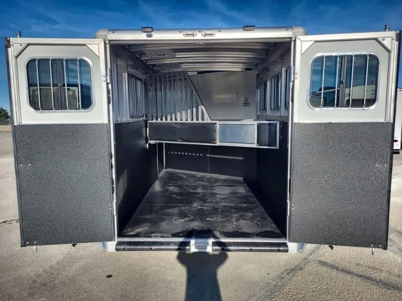 Trailer Image