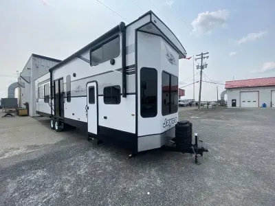 2025 Jayco Jay Flight Bungalow 40DLFT