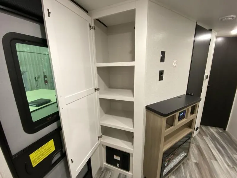 new Travel Trailers Jayco  for sale, in Edmonton, AB Thumbnail 40