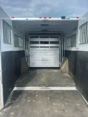 used Horse Trailers Sundowner Trailers  for sale, in Edmonton, AB Thumbnail 3