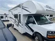 used Other Trailers Thor Motor Coach  for sale, in Edmonton, AB Thumbnail 3