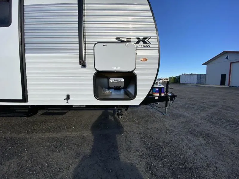 Trailer Image