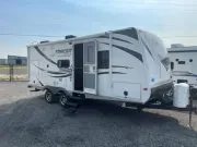 2015 Prime Time Manufacturing Tracer 230FBS 