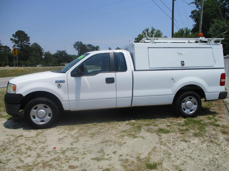 2008 Ford F150 Pickup with Work Topper and Ladder Rack Truck 2008 Ford F150 Pickup with Work Topper and Ladder Rack Truck
