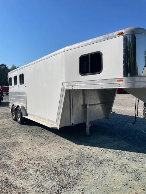 2004 Keifer Built Genesis X3 (3) Stall Gooseneck Other Trailer 2004 Keifer Built Genesis X3 (3) Stall Gooseneck Other Trailer
