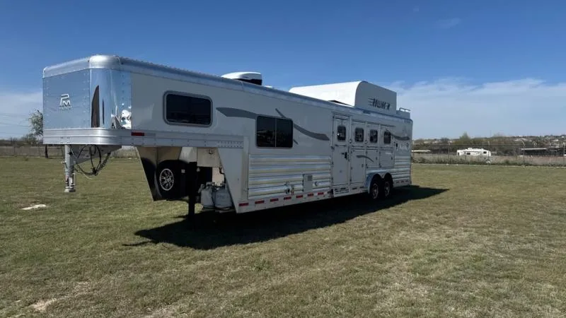 new Horse Trailers Platinum Coach  for sale, in Jarrell, TX image-0