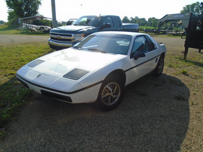 1984 Pontiac Fiero Car 1984 Pontiac Fiero Car