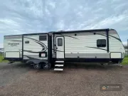 2017 KZ Sportsmen 333BHK