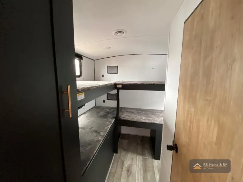 2022 Keystone RV springdale 335bh