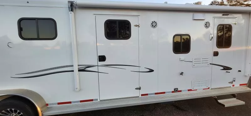 used Horse Trailers Trails West  for sale, in Auburn, CA Thumbnail 17