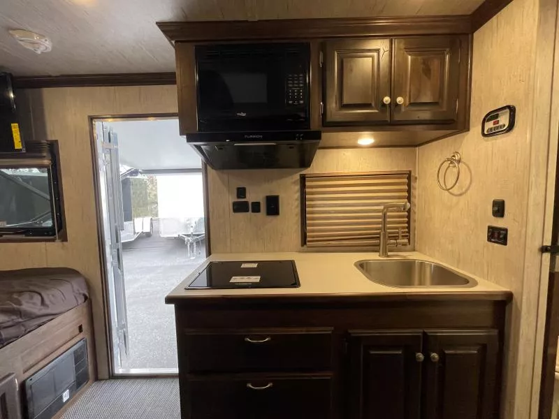 new Travel Trailers Sundowner Trailers  for sale, in Auburn, CA Thumbnail 4