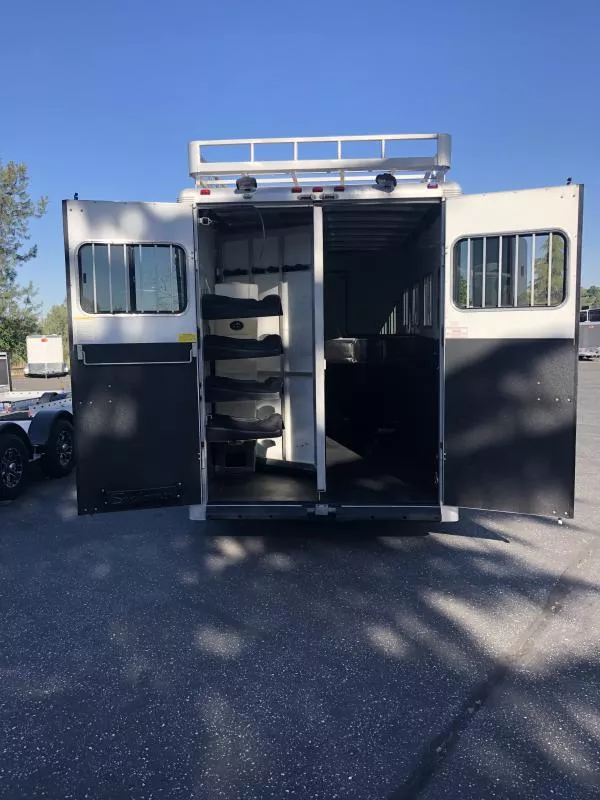 used Horse Trailers Sundowner Trailers  for sale, in Auburn, CA Thumbnail 18
