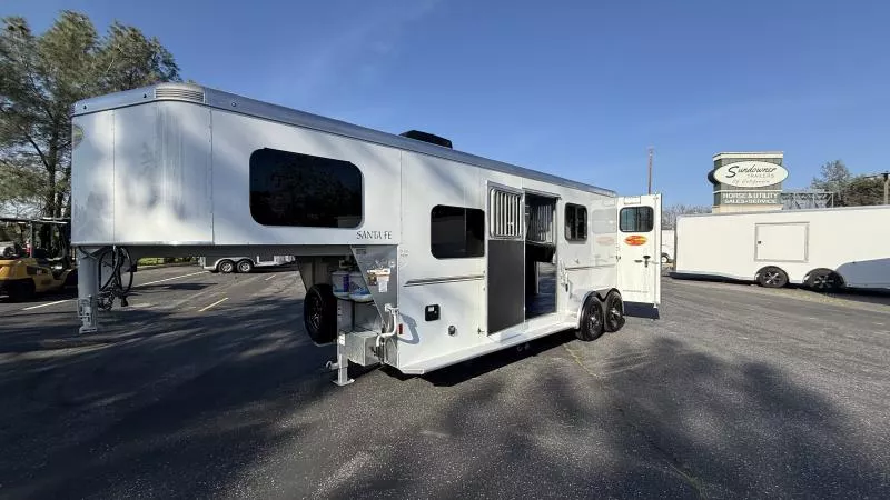 new Horse Trailers Sundowner Trailers  for sale, in Auburn, CA Thumbnail 9