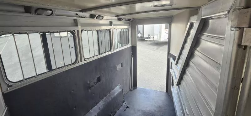 used Horse Trailers Cimarron Trailers  for sale, in Auburn, CA Thumbnail 9