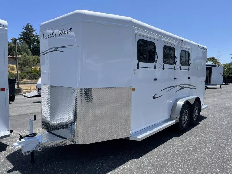 2026 Trails West BP 3H CLASSIC Horse Trailer