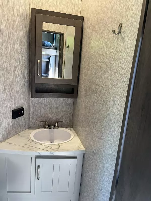 used Travel Trailers Dutchmen RV  for sale, in Auburn, CA Thumbnail 9