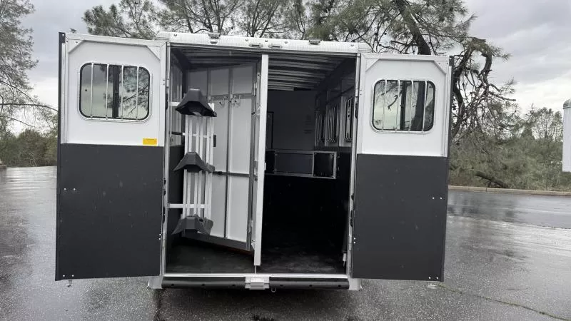 new Horse Trailers Sundowner Trailers  for sale, in Auburn, CA Thumbnail 5