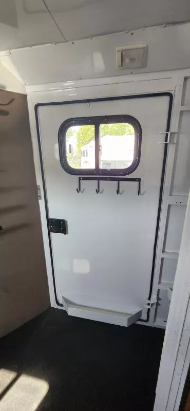 used Horse Trailers Trails West  for sale, in Auburn, CA Thumbnail 18
