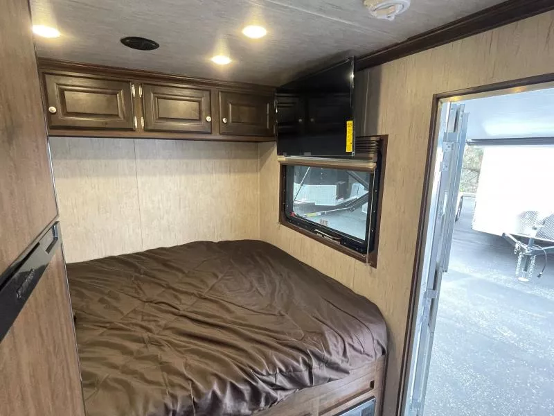 new Travel Trailers Sundowner Trailers  for sale, in Auburn, CA Thumbnail 3