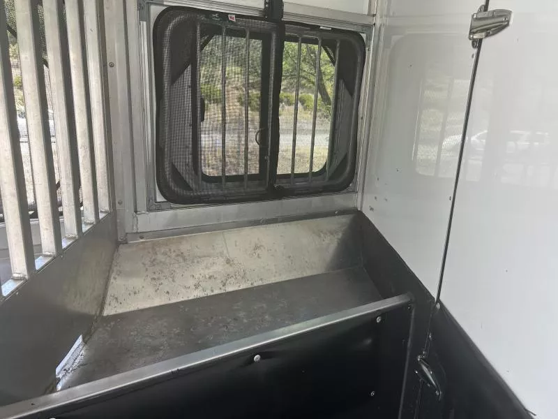 used Horse Trailers Sundowner Trailers  for sale, in Auburn, CA Thumbnail 11