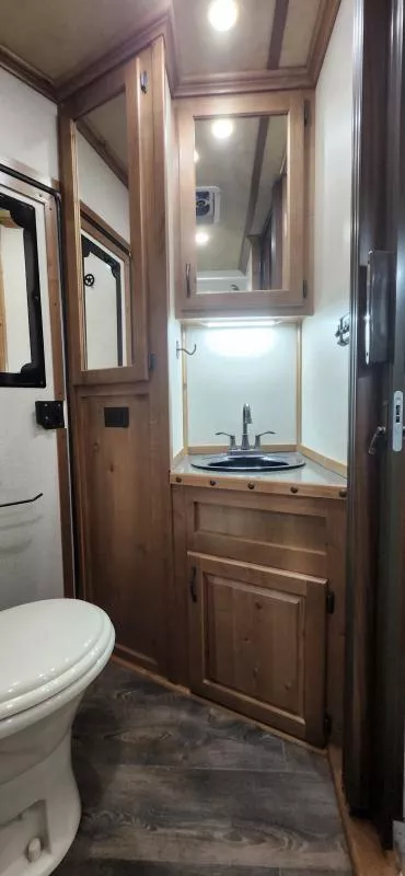 used Horse Trailers Trails West  for sale, in Auburn, CA Thumbnail 32