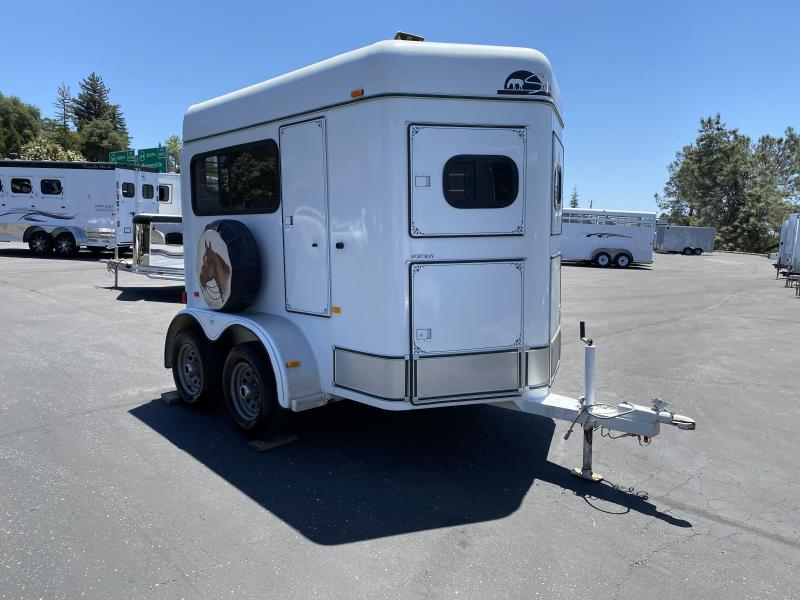 1997 Sundowner Trailers BP 2H Sportman Horse Trailer 1997 Sundowner Trailers BP 2H Sportman Horse Trailer