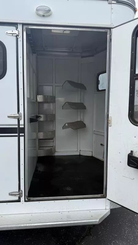 used Horse Trailers Sundowner Trailers  for sale, in Auburn, CA Thumbnail 7