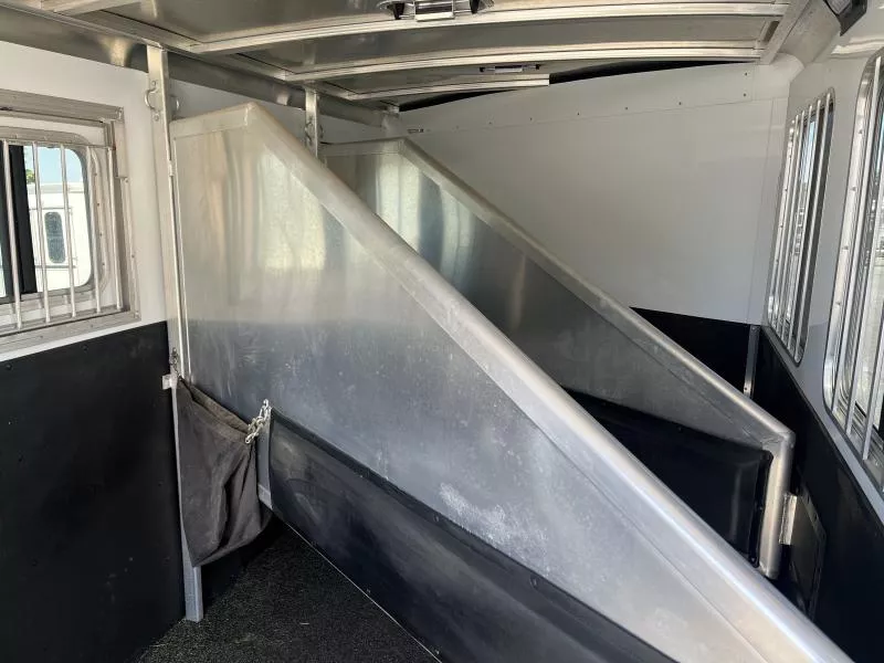 used Horse Trailers Exiss Trailers  for sale, in Auburn, CA Thumbnail 6