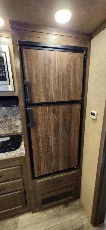 used Horse Trailers Lakota  for sale, in Auburn, CA Thumbnail 27