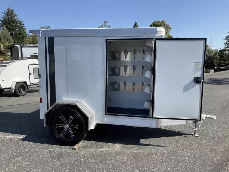 new Horse Trailers Sundowner Trailers  for sale, in Auburn, CA Thumbnail 6
