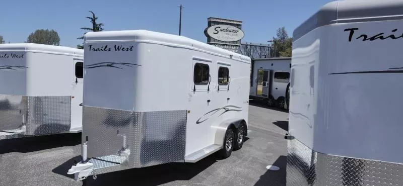 2026 Trails West BP 2H CLASSIC WB Horse Trailer