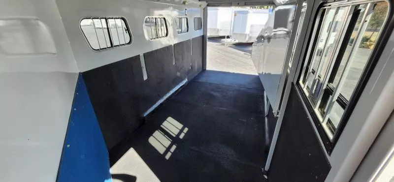 used Horse Trailers Trails West  for sale, in Auburn, CA Thumbnail 7