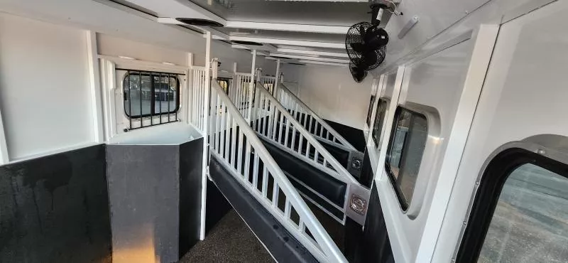 used Horse Trailers Trails West  for sale, in Auburn, CA Thumbnail 10