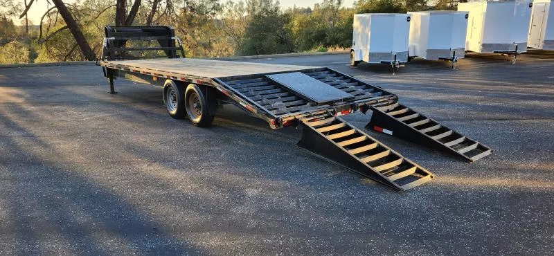 used Horse Trailers Diamond  for sale, in Auburn, CA Thumbnail 4