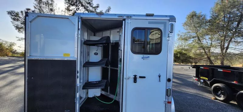 used Horse Trailers Sundowner Trailers  for sale, in Auburn, CA Thumbnail 5