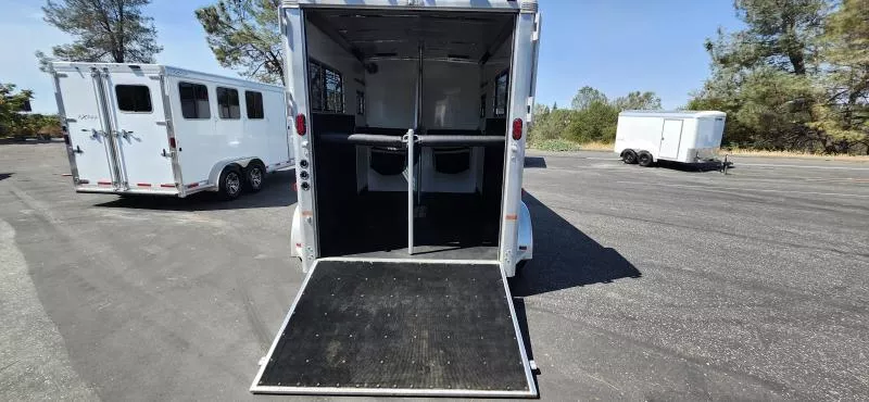 used Horse Trailers Sundowner Trailers  for sale, in Auburn, CA Thumbnail 6