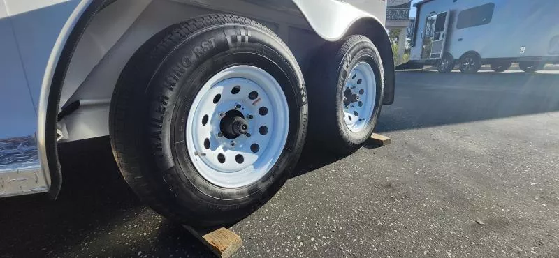 used Horse Trailers Trails West  for sale, in Auburn, CA Thumbnail 15