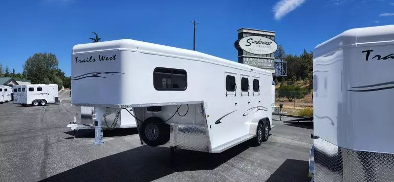 2026 Trails West GN 3H CLASSIC WB Horse Trailer