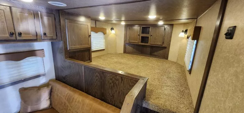 used Horse Trailers Lakota  for sale, in Auburn, CA Thumbnail 15
