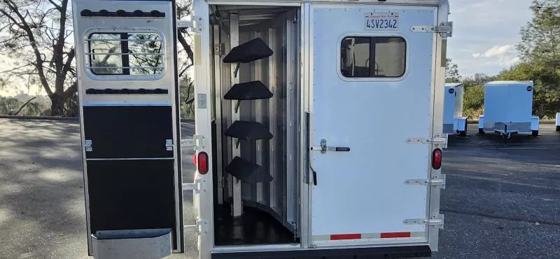 used Horse Trailers Exiss Trailers  for sale, in Auburn, CA Thumbnail 5
