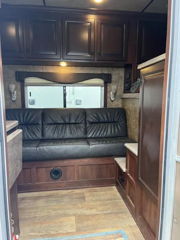 used Horse Trailers Exiss Trailers  for sale, in Auburn, CA Thumbnail 3