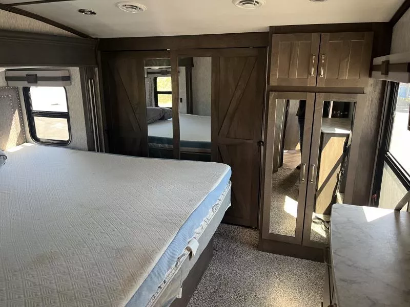 used Horse Trailers Dutchmen RV  for sale, in Auburn, CA Thumbnail 15